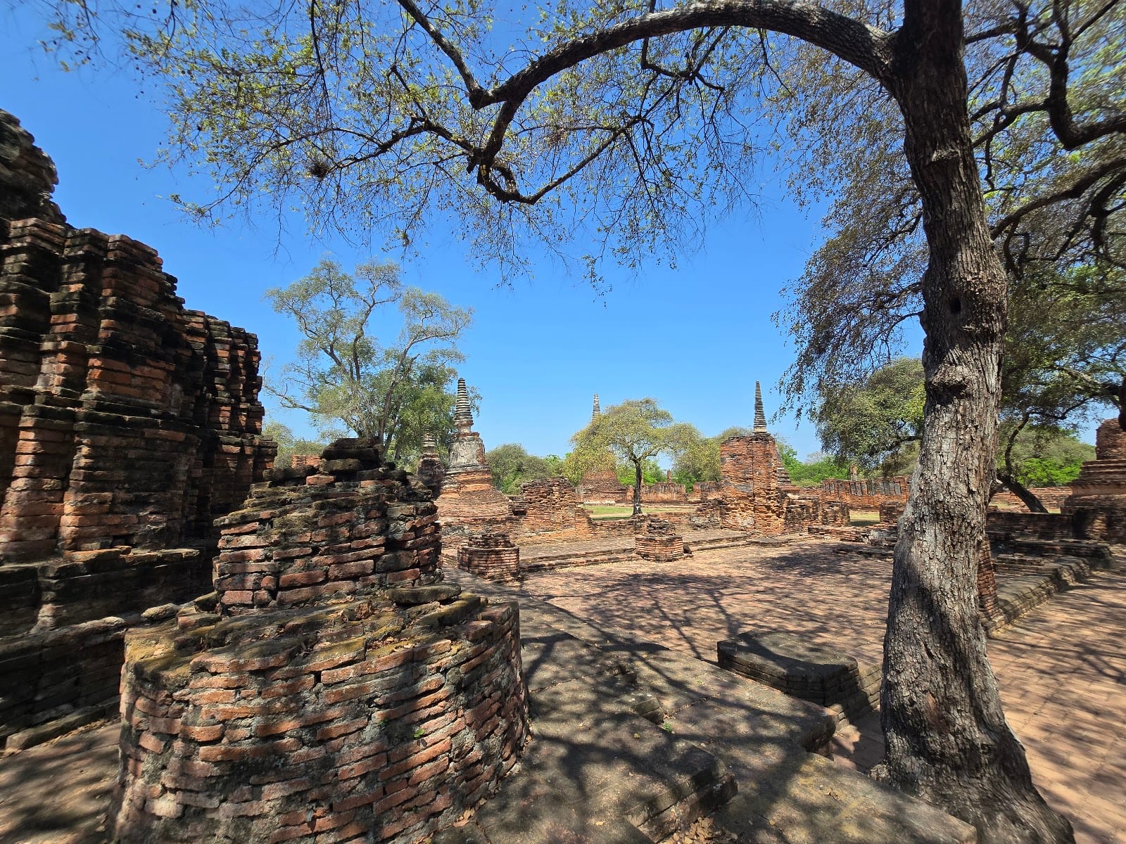 Ayutthaya Historical Park — Road Trips in Ayutthaya, Pattaya