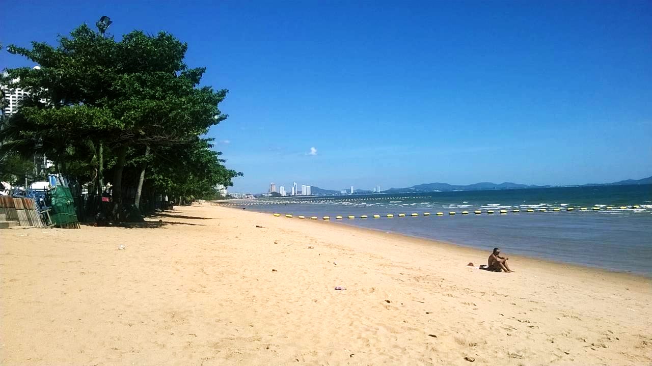ZAMĀ Skybar, D Varee Jomtien Beach — Pattaya