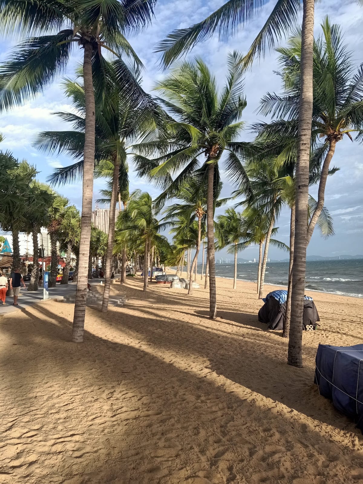 Jomtien Beach — Beaches & Beach Clubs in Pattaya, Pattaya