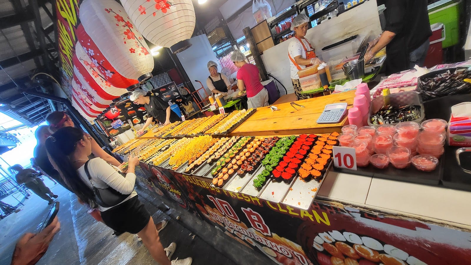 Jomtien Night Market — Shopping in Pattaya, Pattaya