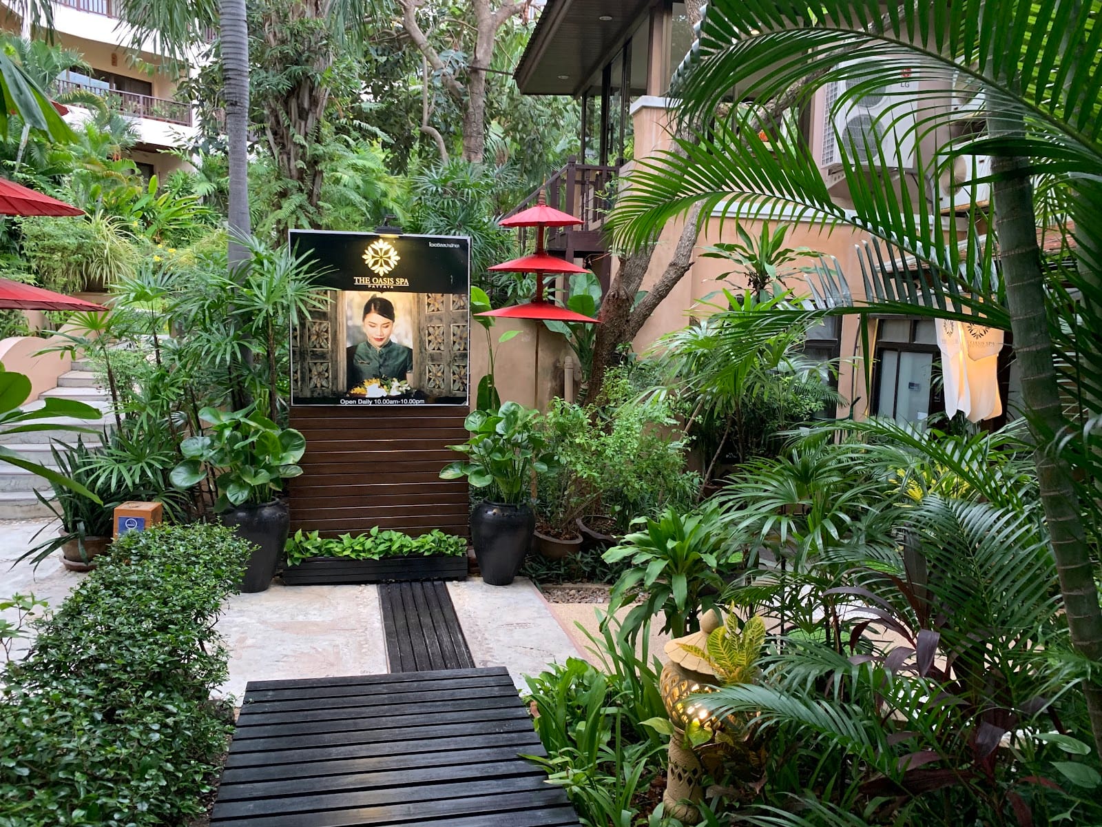 Oasis Spa Jomtien — Activities in Pattaya, Pattaya