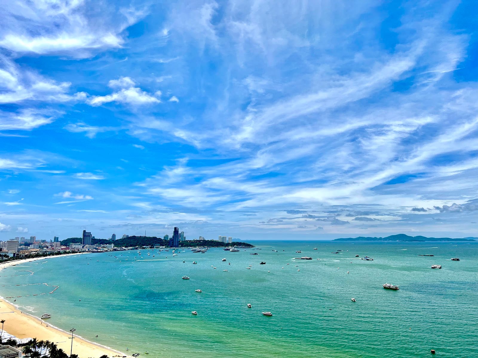 Pattaya Beach — Beaches & Beach Clubs in Pattaya, Pattaya
