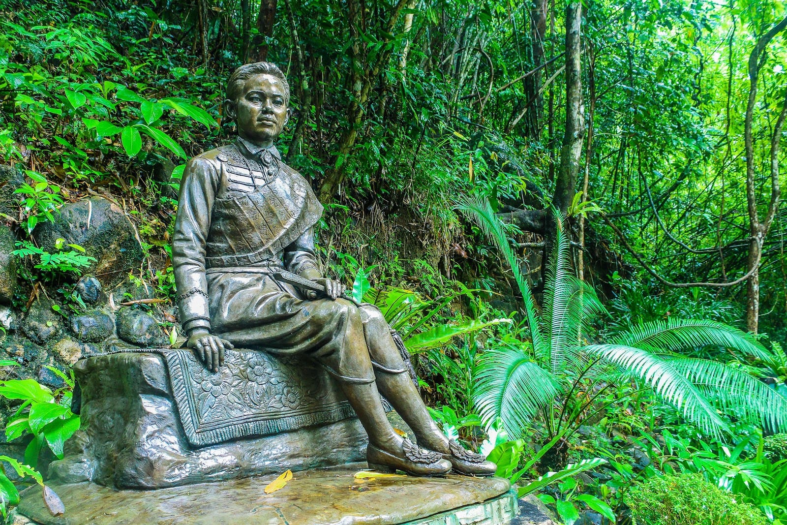 Phlio Waterfall National Park — Road Trips in Chanthaburi, Pattaya