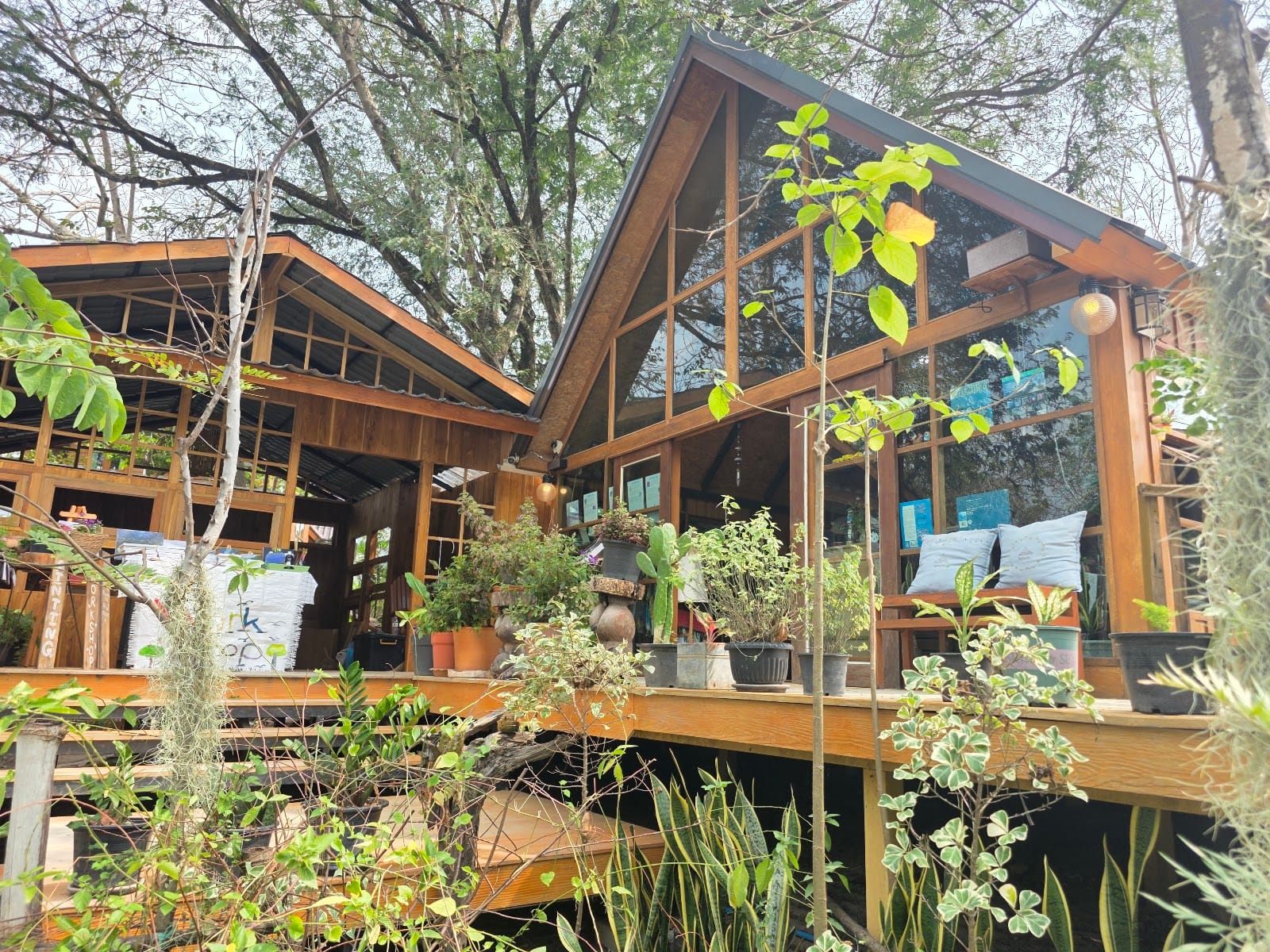 The Hidden Falls — Eat & Drink in Bang Phra, Pattaya