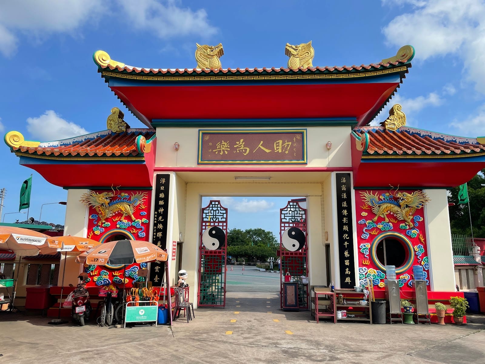 Viharn Sien — Day Trips in Pattaya, Pattaya