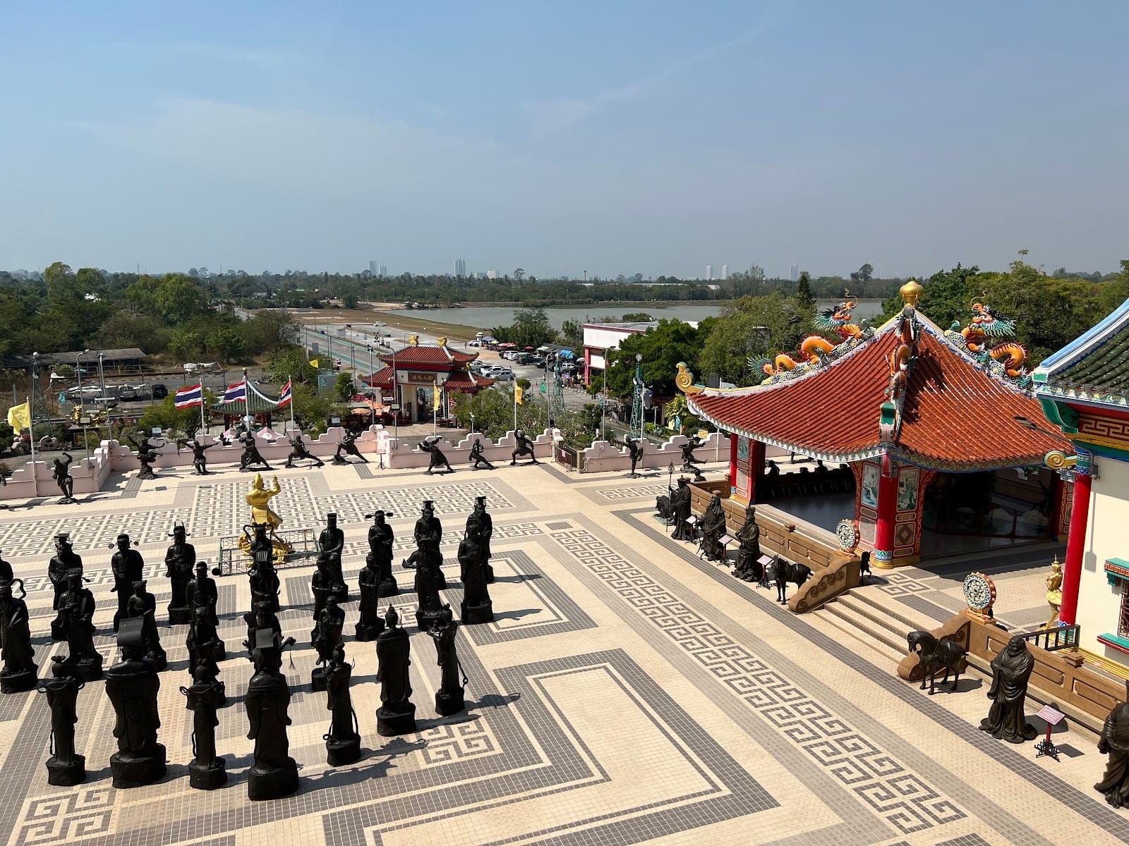 Viharn Sien — Day Trips in Pattaya, Pattaya