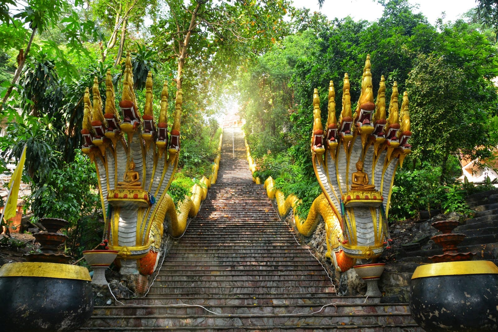 Wat Khao Mai Daeng — Day Trips in Bang Phra, Pattaya
